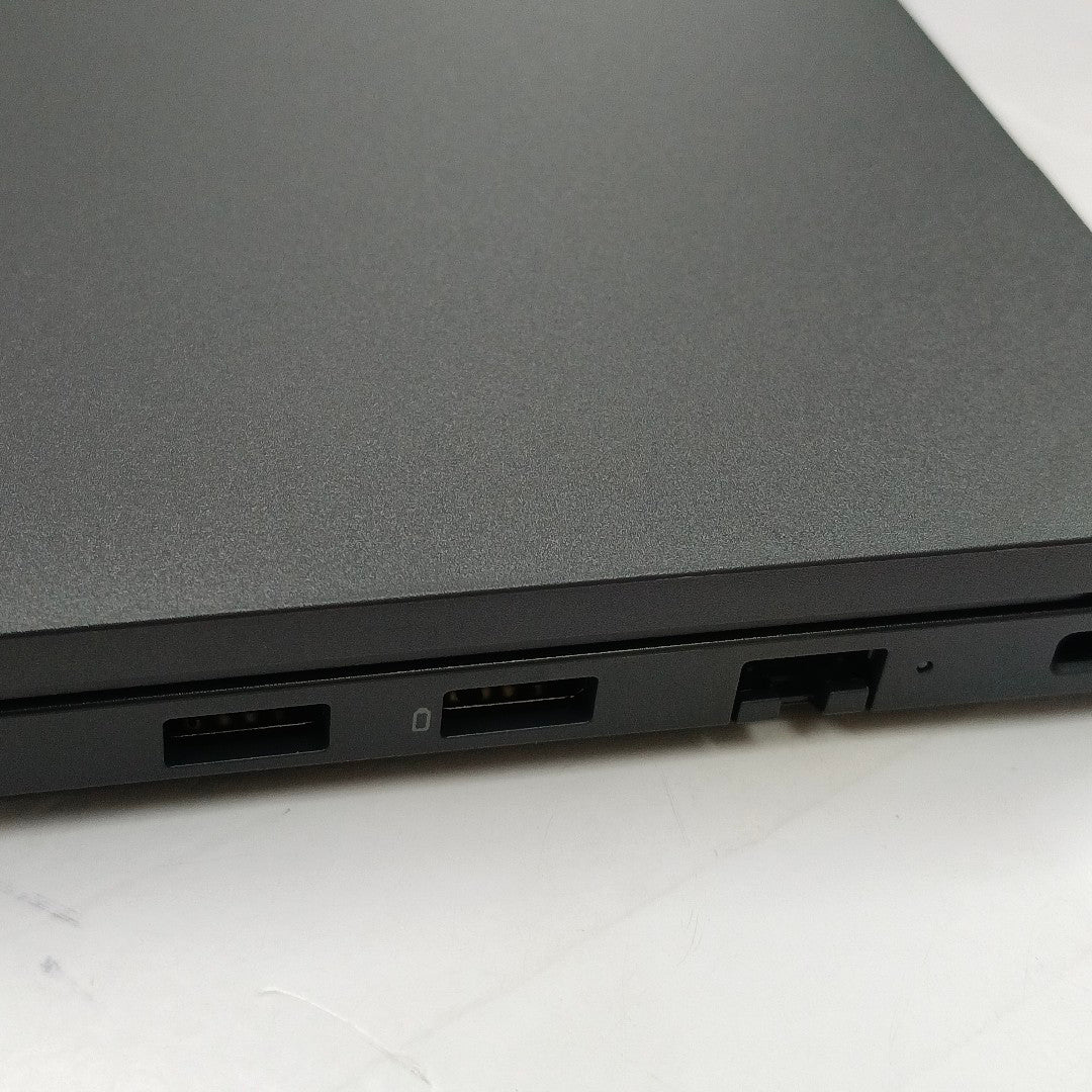 LAPTOP DELL PRO 16 (2025) 256 GB SSD 8 GB RAM