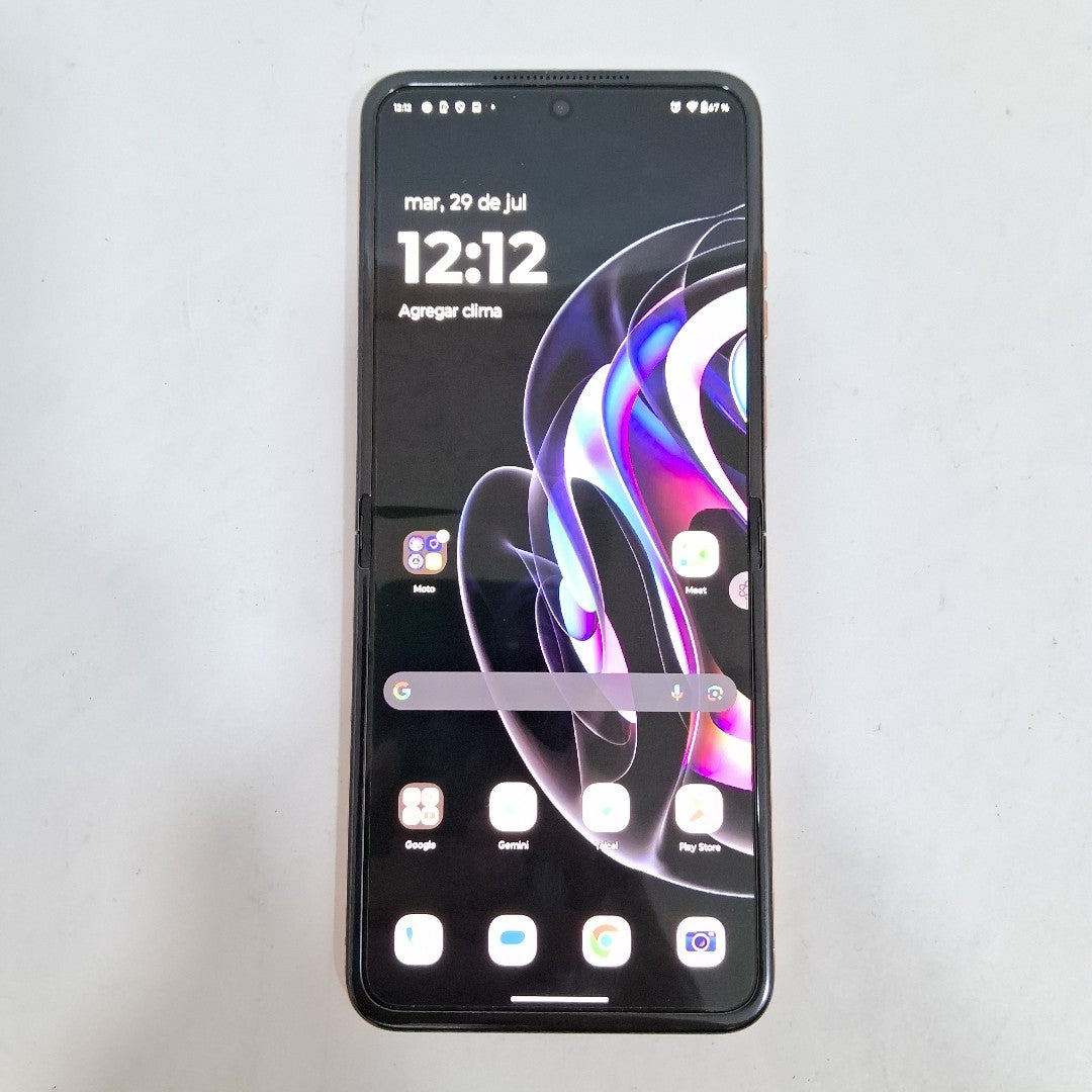 CELULAR MOTOROLA RAZR 50 5G XT2451-3 (2024) 512 GB 12 GB RAM (SEMINUEVO)