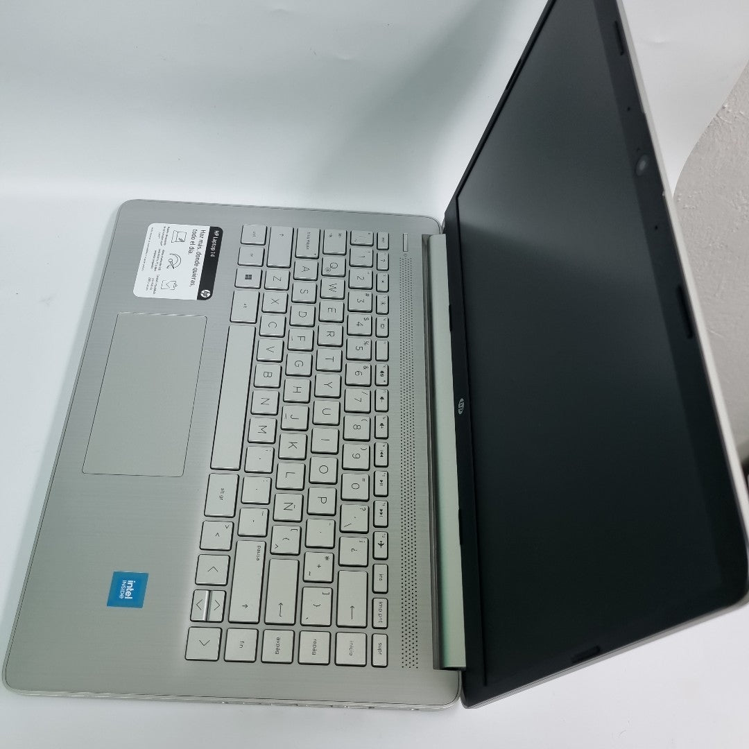 LAPTOP HP 14-DQ0530LA(2024) 256 GB SSD 8 GB RAM (SEMINUEVO)