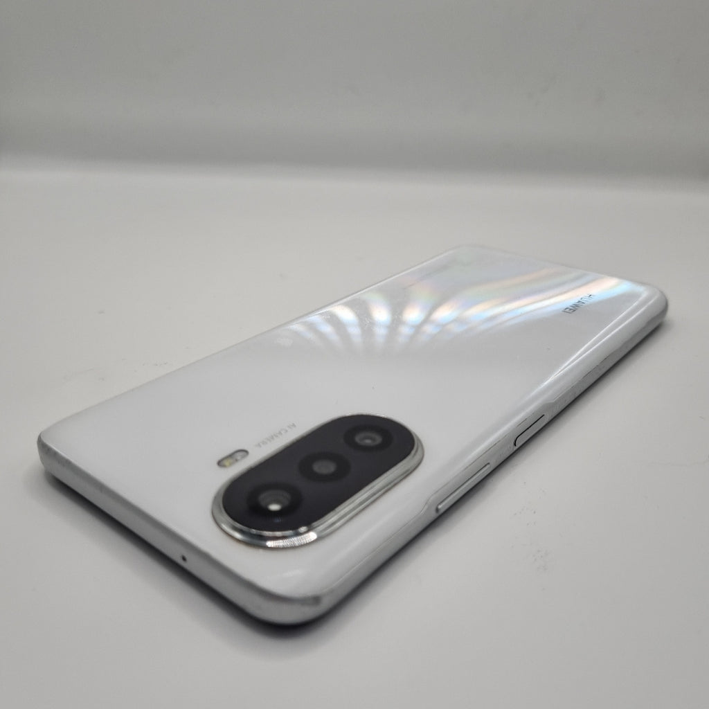 CELULAR HUAWEI NOVA Y70 MGA-LX3 128 GB 4 GB RAM (SEMINUEVO)