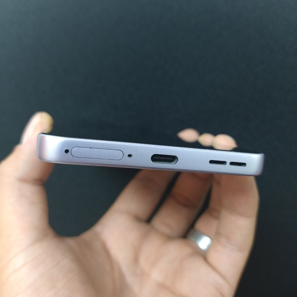 CELULAR OPPO  RENO 13F 5G CPH2699 (2025) 256 GB 12 GB RAM (SEMINUEVO)