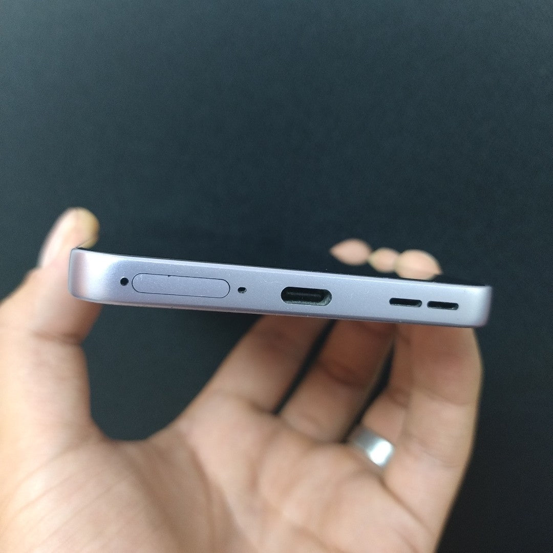 CELULAR OPPO  RENO 13F 5G CPH2699 (2025) 256 GB 12 GB RAM (SEMINUEVO)