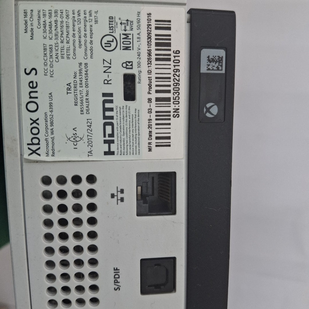 CONSOLA DE VIDEOJUEGO MICROSOFT XBOX ONE S 1 TB