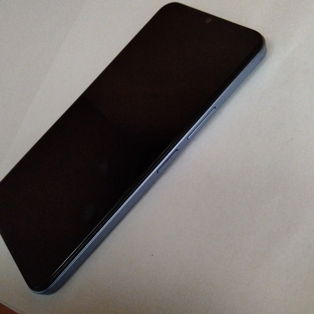 CELULAR VIVO Y22S V2206 128 GB 6 GB RAM (SEMINUEVO)