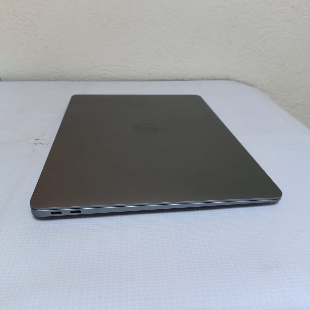 LAPTOP APPLE MACBOOK AIR 13" 2020 3.2 A2337 512 GB SSD 8 GB RAM (SEMINUEVO)