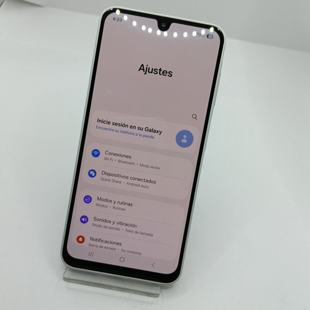 CELULAR SAMSUNG GALAXY A16 SM-A165M (2024) 128 GB 4 GB RAM (SEMINUEVO)