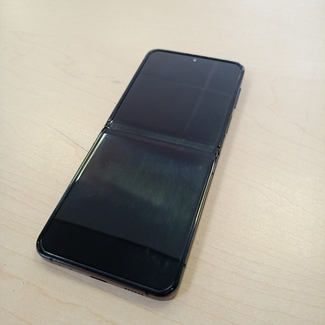 CELULAR SAMSUNG GALAXY Z FLIP4 SM-F721U1 256 GB 8 GB RAM (SEMINUEVO)
