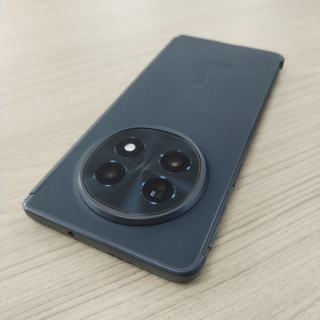 CELULAR OPPO  FIND N5 CPH2671 (2025) 512 GB 16 GB RAM (SEMINUEVO)