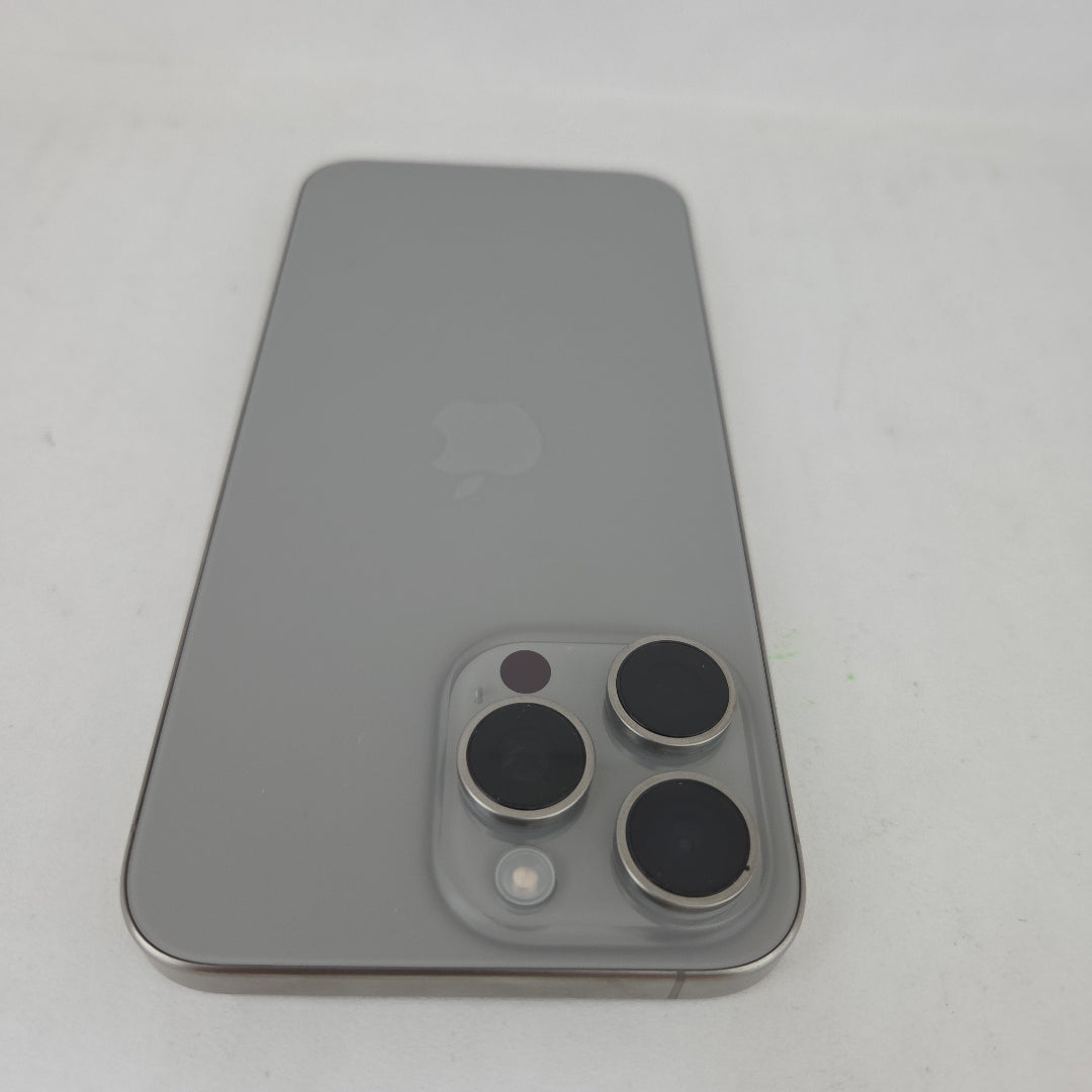 CELULAR APPLE IPHONE 15 PRO MAX A3108 (2023) 256 GB 8 GB RAM (SEMINUEVO)