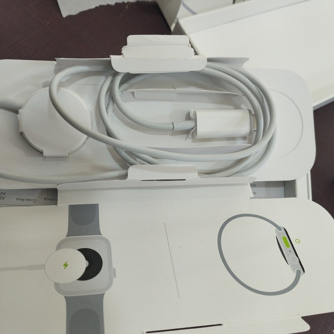 SMARTWATCH APPLE SE 2 ALUMINIO A2723 44 MM GPS (SEMINUEVO)