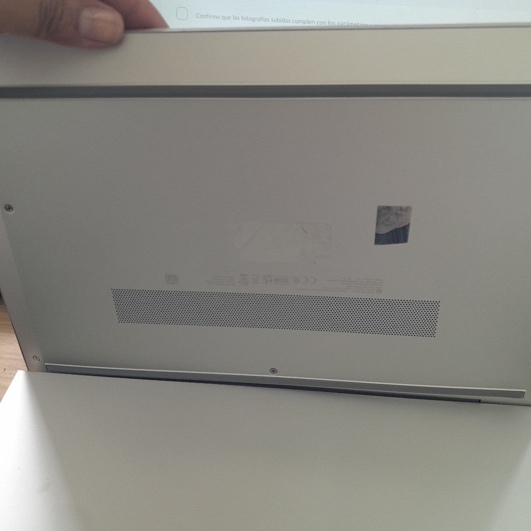 LAPTOP HP ELITEBOOK 840 G8 (2023) 256 GB SSD 16 GB RAM