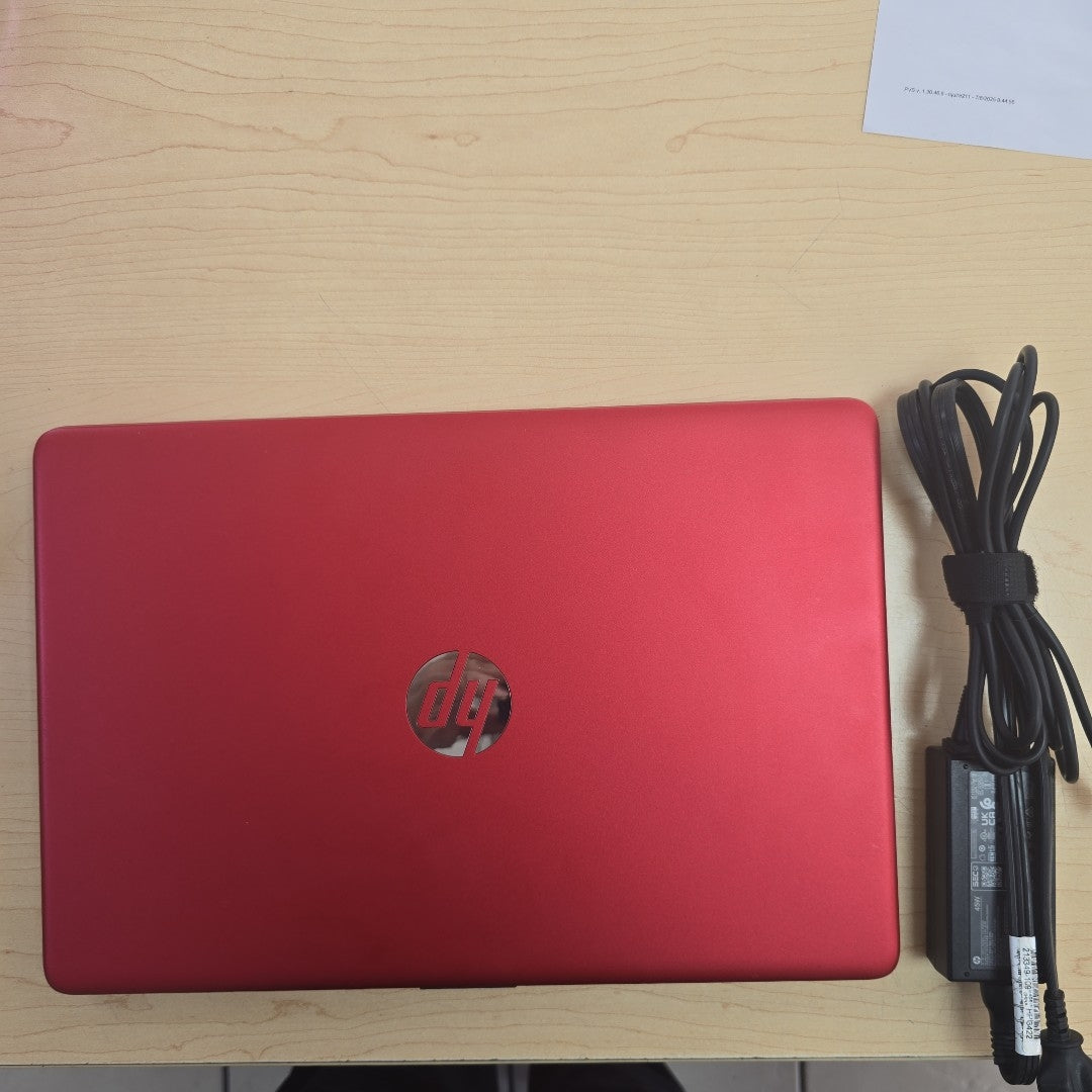 LAPTOP HP 15-DW3500LA (2022) 256 GB SSD 8 GB RAM (SEMINUEVO)