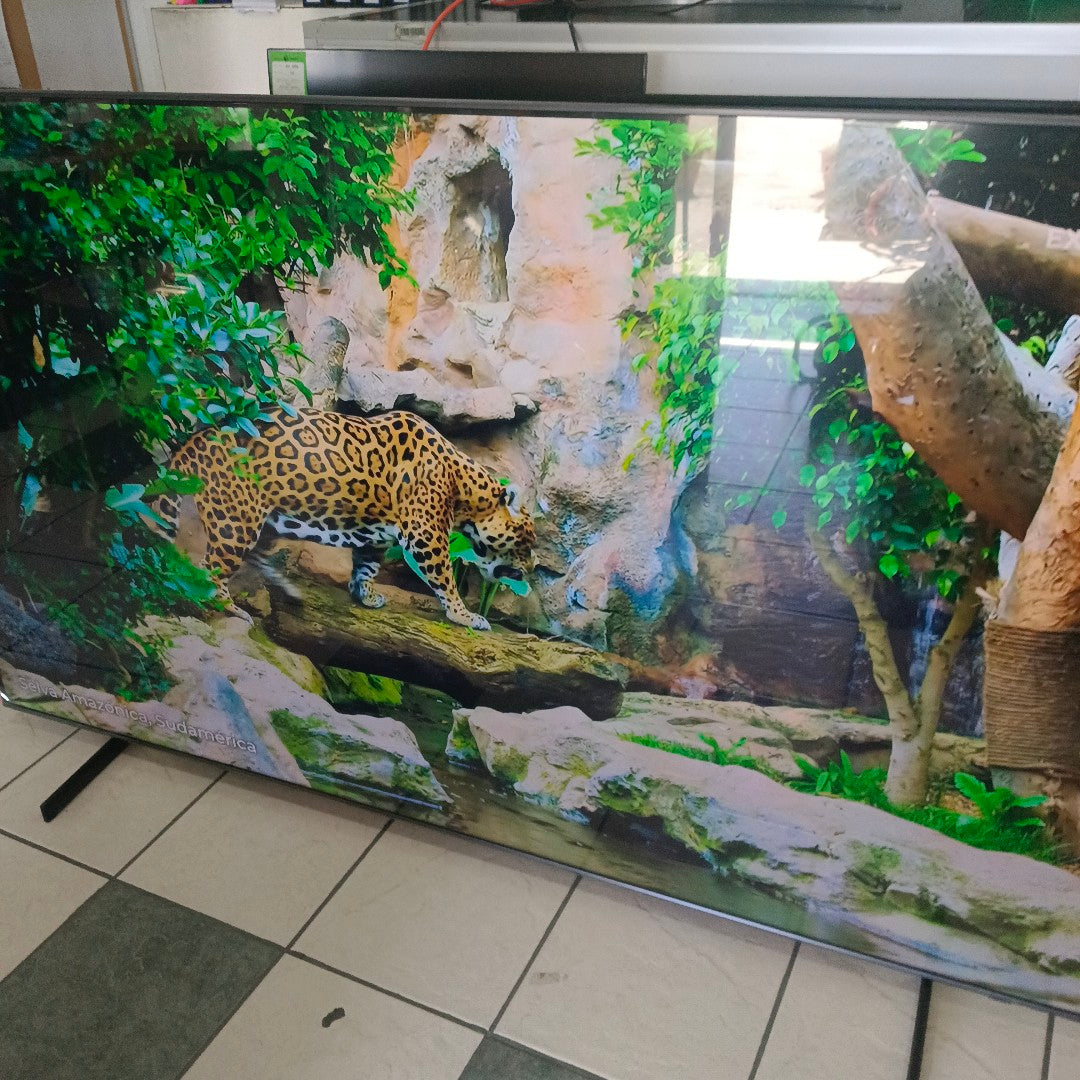 PANTALLA SAMSUNG UN85DU8000F (2024) 85" LED UHD 4K (SEMINUEVO)