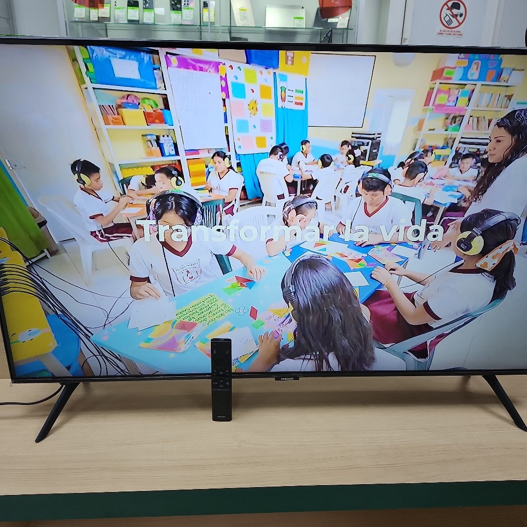 PANTALLA SAMSUNG UN43TU8000F (2021) 43" LED 4K (SEMINUEVO)
