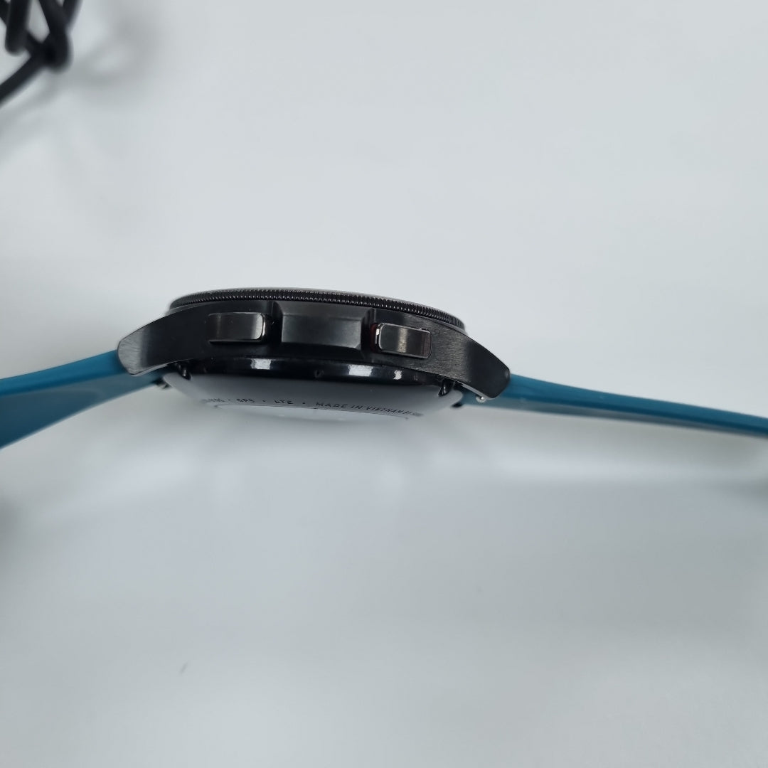 SMARTWATCH SAMSUNG GALAXY WATCH 4 CLASSIC SM-R885U 42 MM GPS + CELULAR (SEMINUEVO)