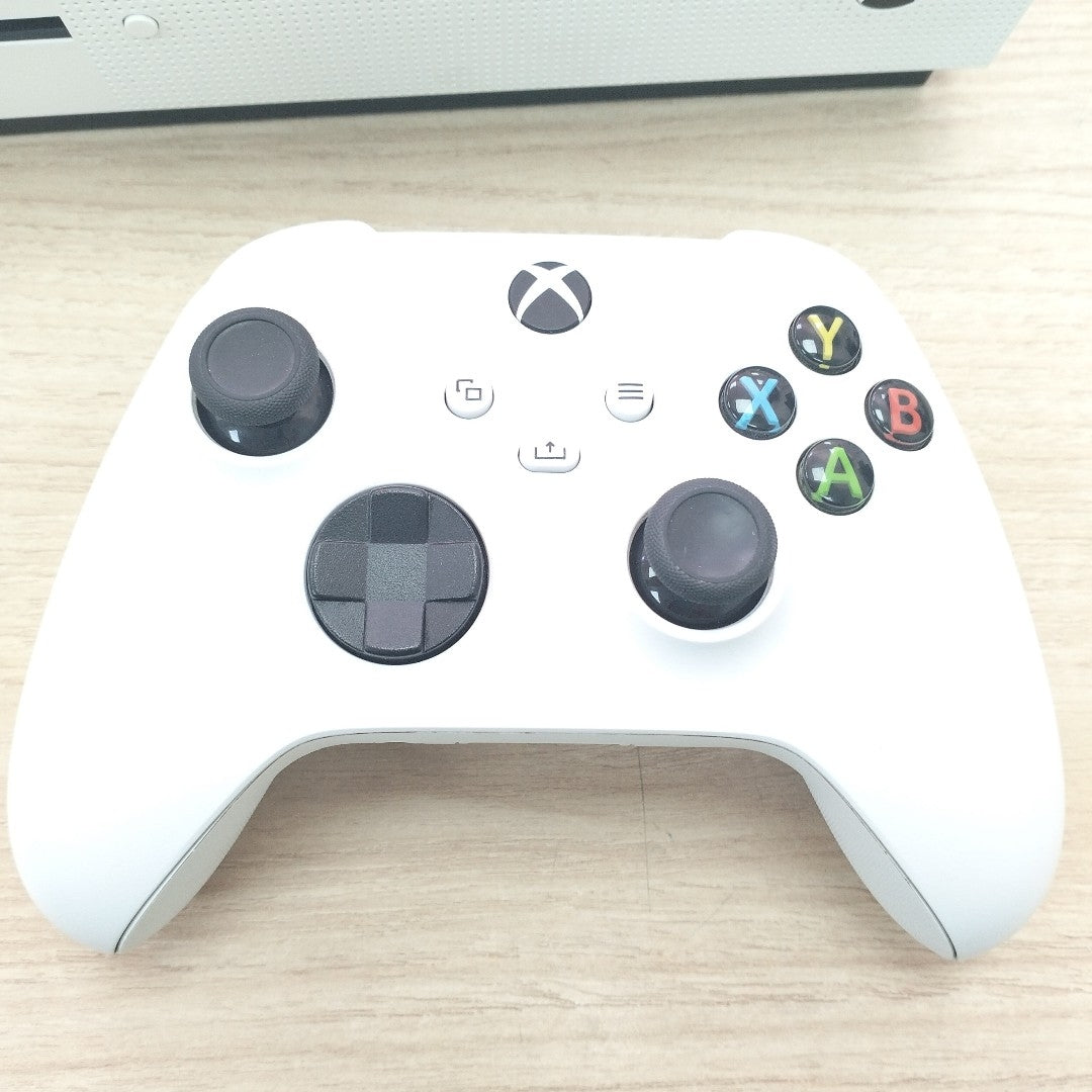 CONSOLA DE VIDEOJUEGO MICROSOFT XBOX ONE S 1 TB (SEMINUEVO)