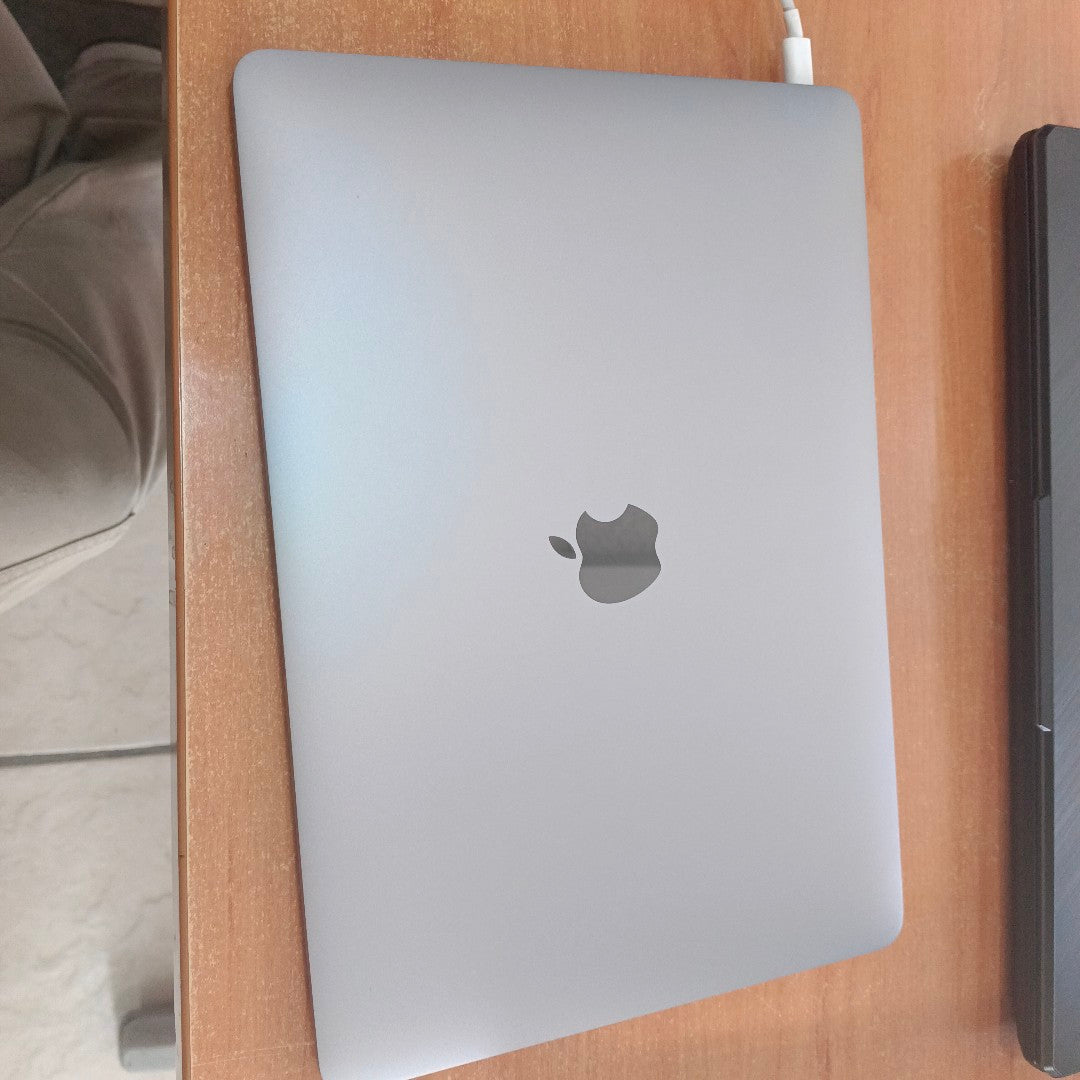 LAPTOP APPLE MACBOOK AIR 13" 2020 3.2 A2337 256 GB SSD 8 GB RAM (SEMINUEVO)