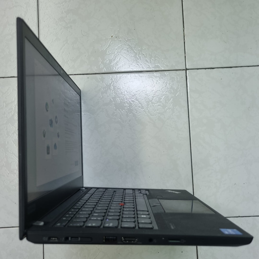 LAPTOP LENOVO THINKPAD T14 GEN 2 (2022) 512 GB SSD 16 GB RAM (SEMINUEVO)