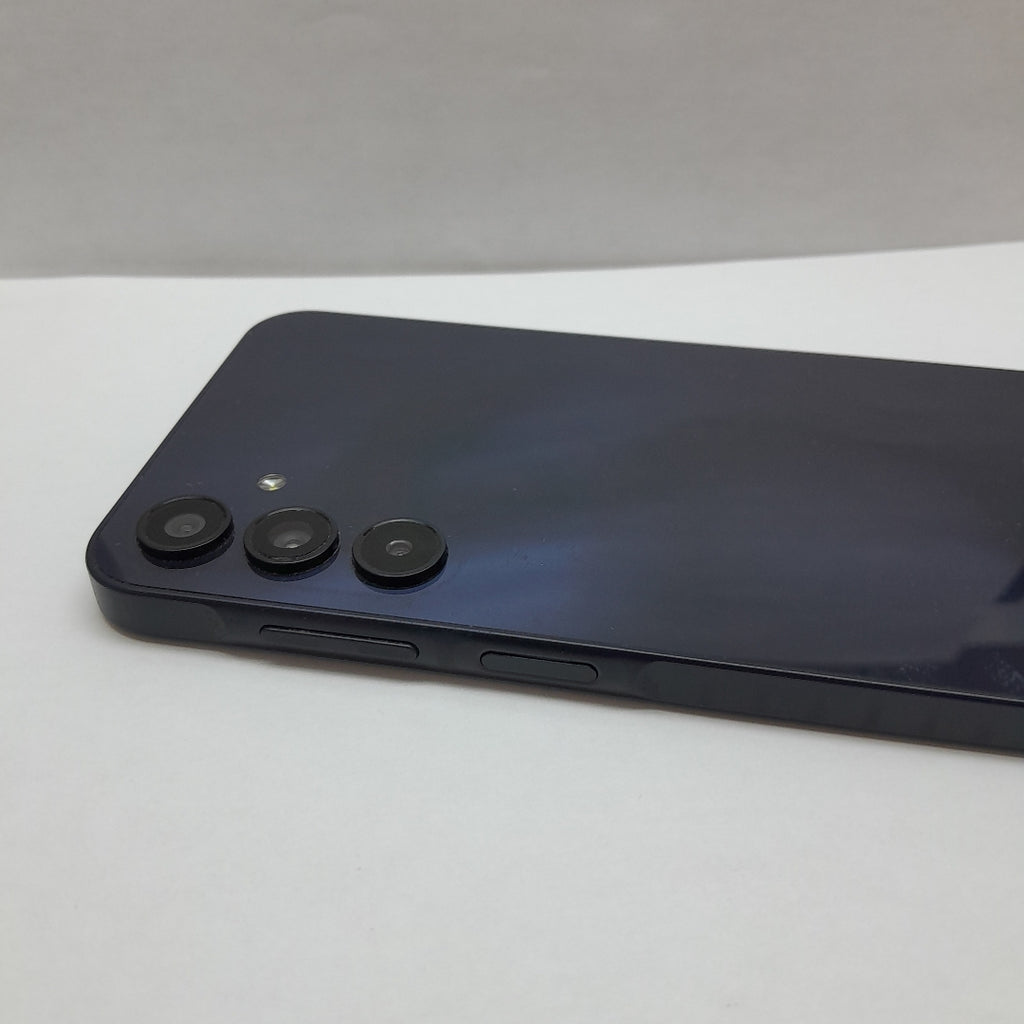 CELULAR SAMSUNG GALAXY A15 SM-A155M/N (2023) 128 GB 4 GB RAM (SEMINUEVO)