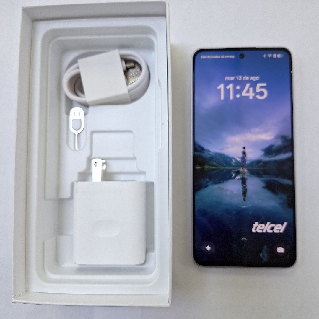 CELULAR OPPO  RENO 13F 5G CPH2699 (2025) 256 GB 12 GB RAM (SEMINUEVO)