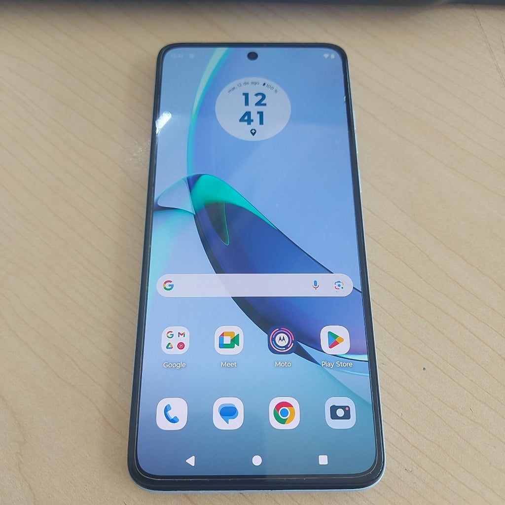 CELULAR MOTOROLA MOTO G84 XT2347-1 (2023) 256 GB 8 GB RAM (SEMINUEVO)
