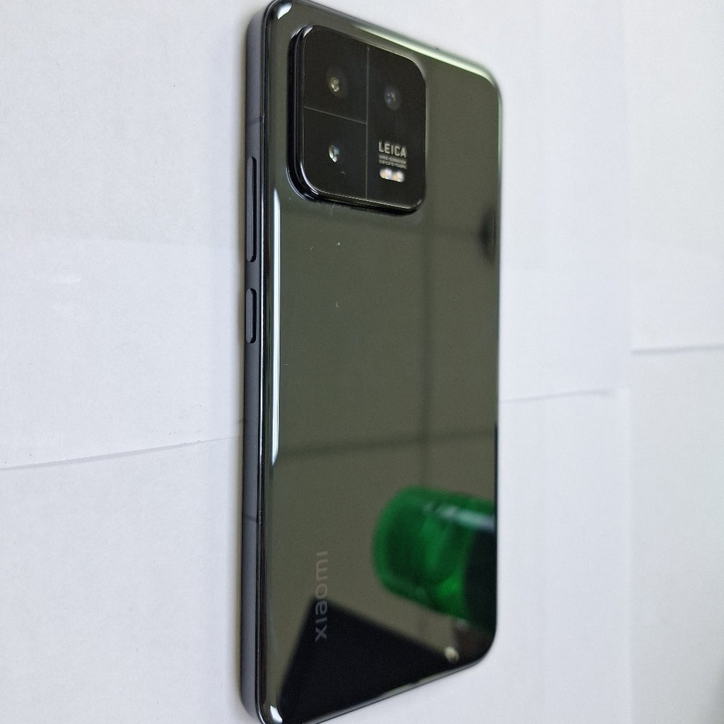 CELULAR XIAOMI 13 2211133G 256 GB 12 GB RAM (SEMINUEVO)