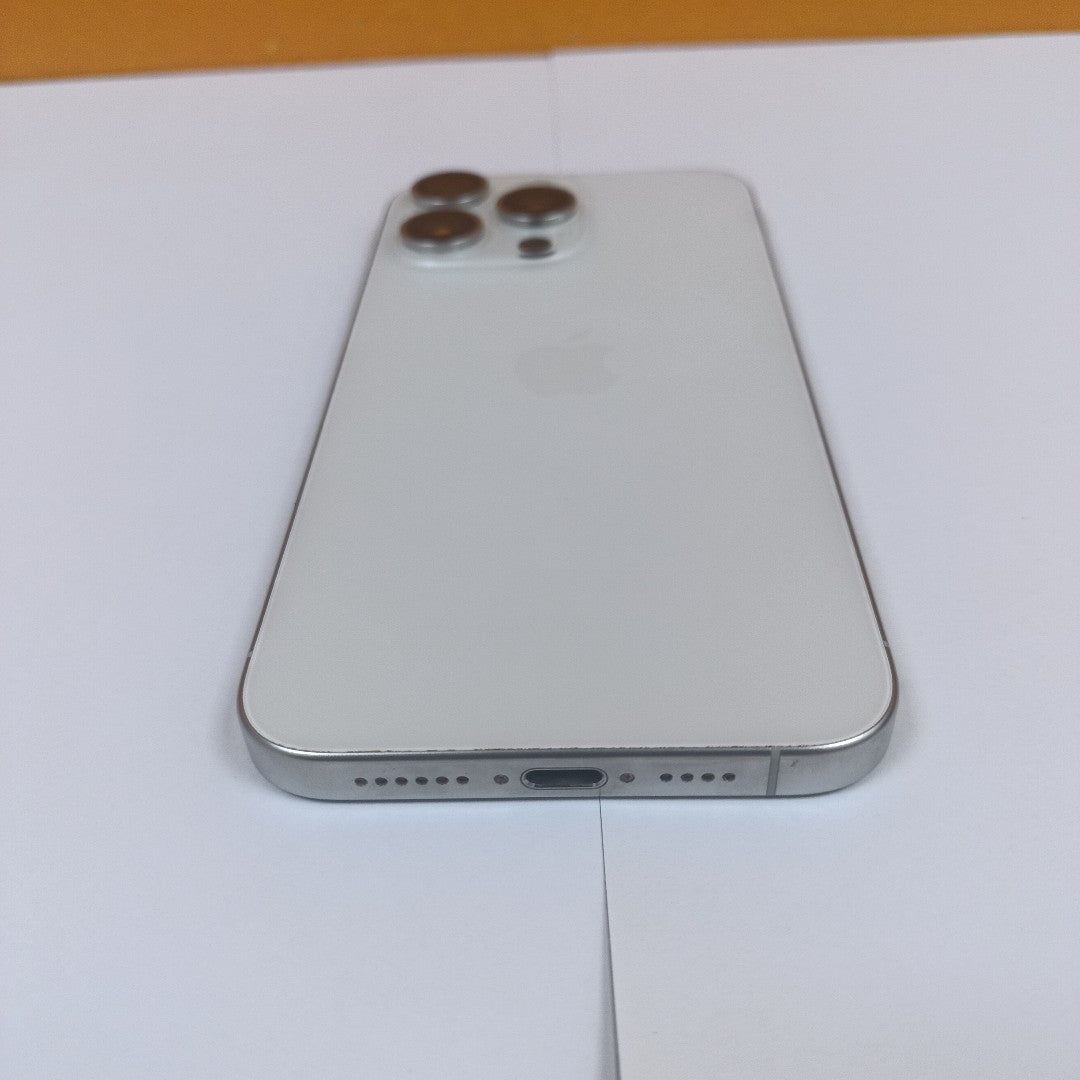 CELULAR APPLE IPHONE 15 PRO MAX A3105 (2023) 256 GB 8 GB RAM (SEMINUEVO)