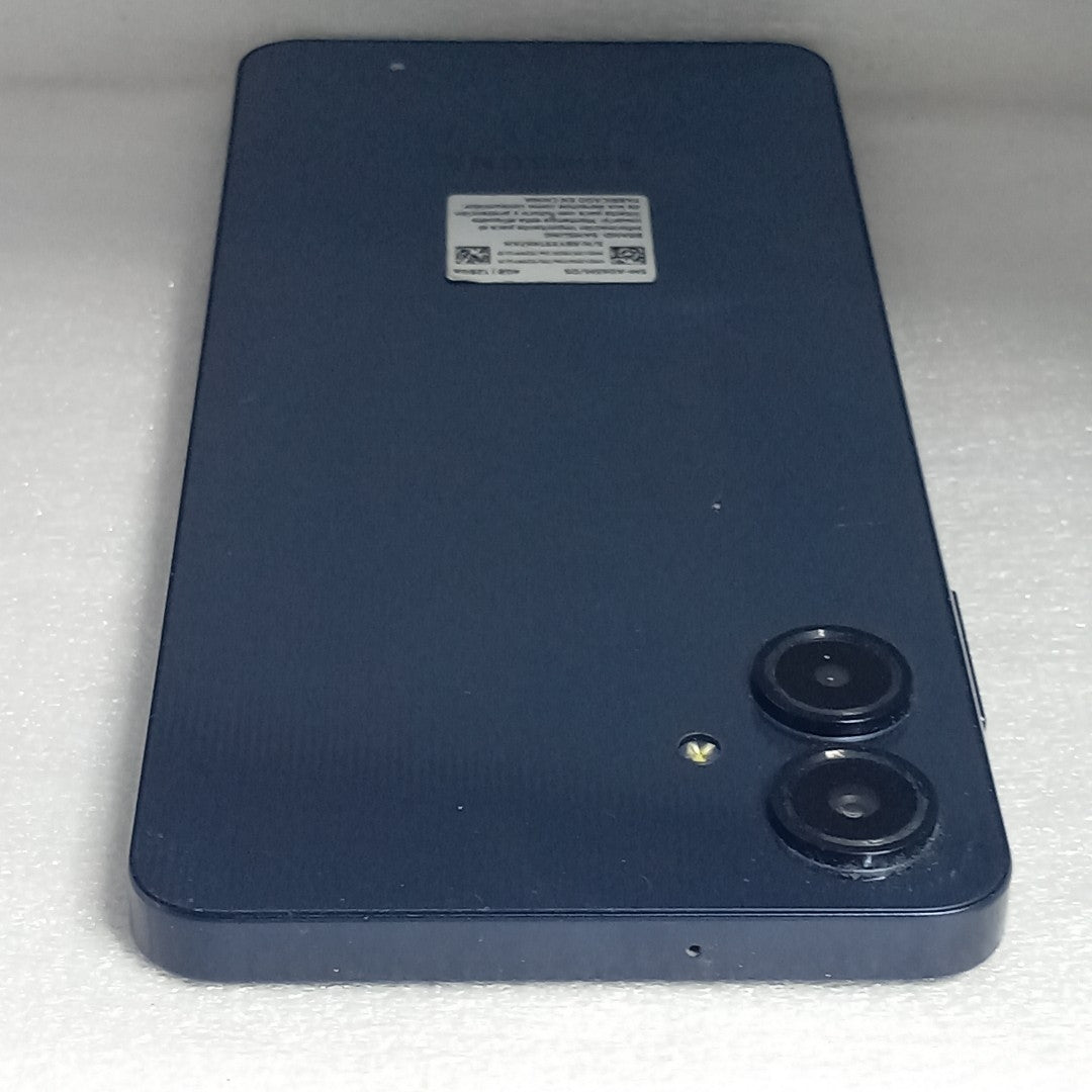 CELULAR SAMSUNG GALAXY A06 SM-A065M (2024) 128 GB 4 GB RAM (SEMINUEVO)