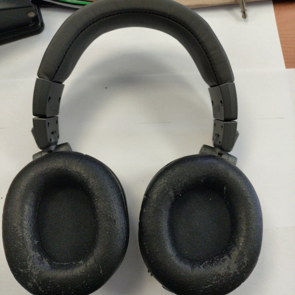 AUDIFONOS AUDIO-TECHNICA ATH-M50X ALAMBRICO OVER EAR (SEMINUEVO)
