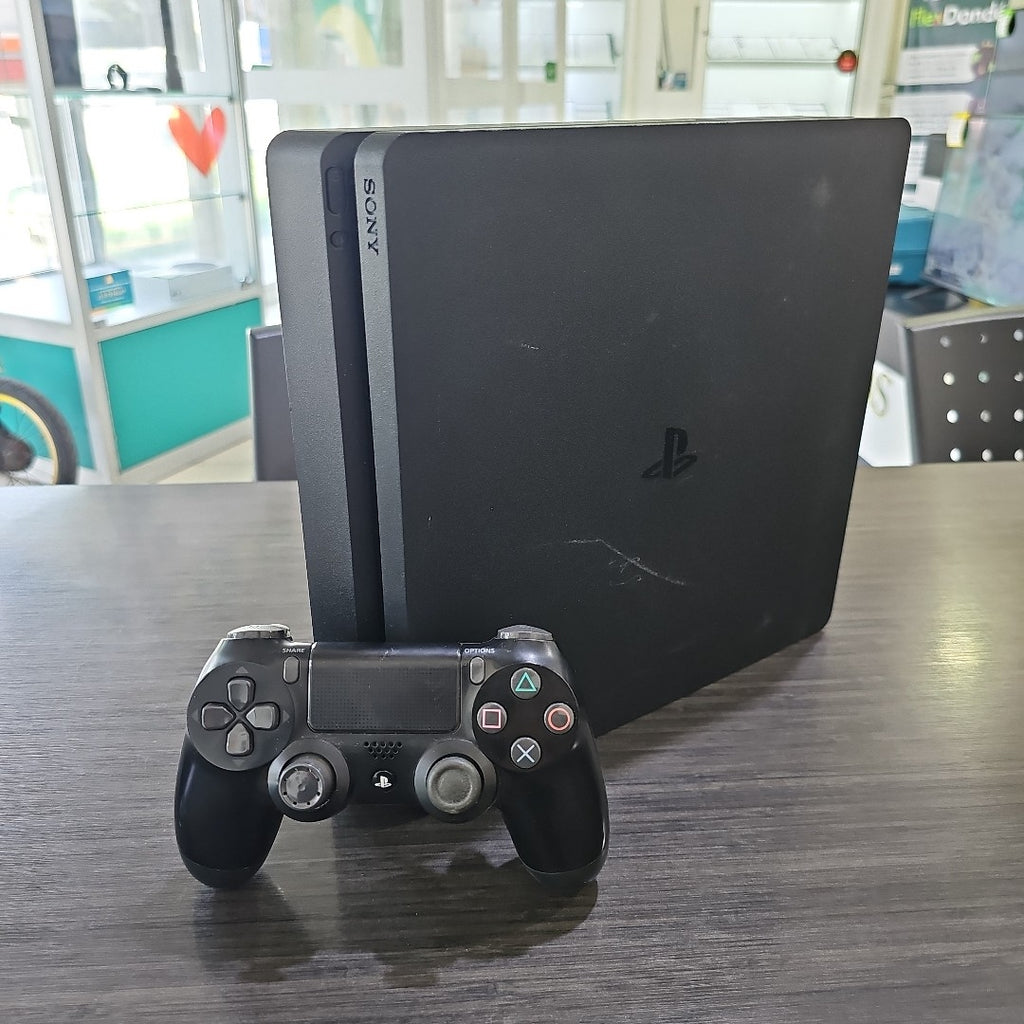 CONSOLA DE VIDEOJUEGO SONY PS4 SLIM 1 TB (SEMINUEVO)