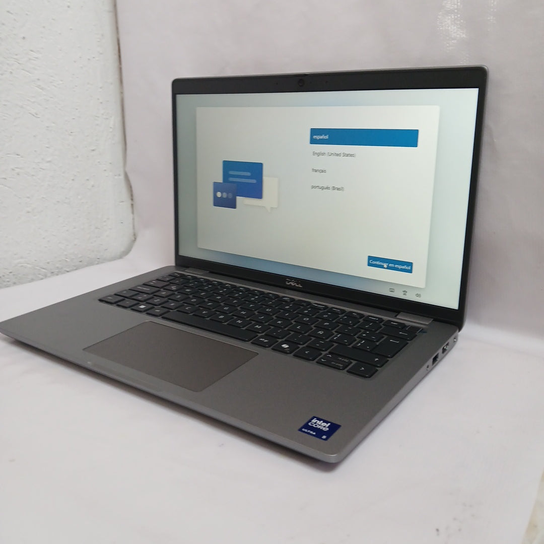 LAPTOP DELL LATITUDE 5450 (2024) 512 GB SSD 16 GB RAM (SEMINUEVO)