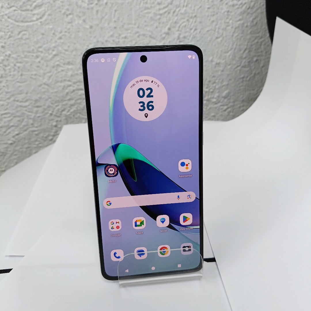 CELULAR MOTOROLA MOTO G84 XT2347-1 (2023) 256 GB 8 GB RAM (SEMINUEVO)