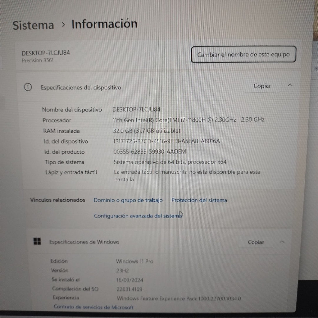 LAPTOP DELL PRECISION 3561 (2024) 512 GB SSD 32 GB RAM (SEMINUEVO)