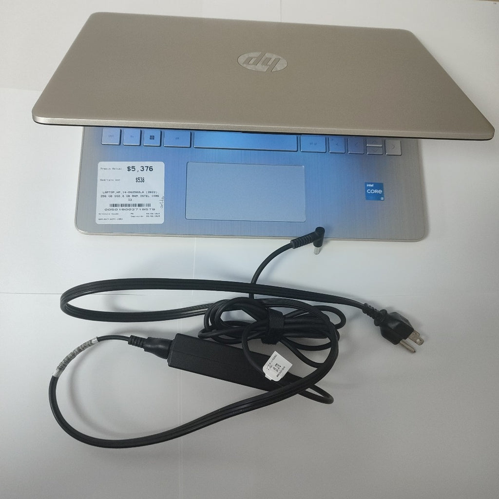 LAPTOP HP 14-DQ2502LA (2022) 256 GB SSD 8 GB RAM (SEMINUEVO)