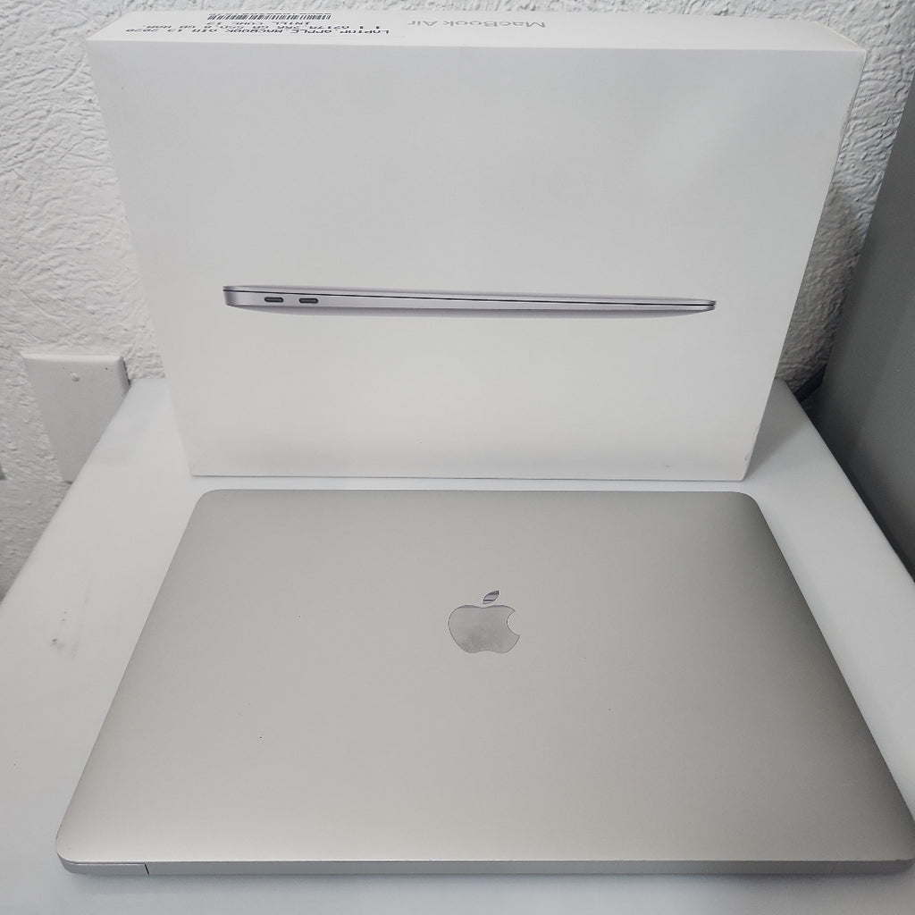 LAPTOP APPLE MACBOOK AIR 13" 2020 1.1 A2179 256 GB SSD 8 GB RAM (SEMINUEVO)