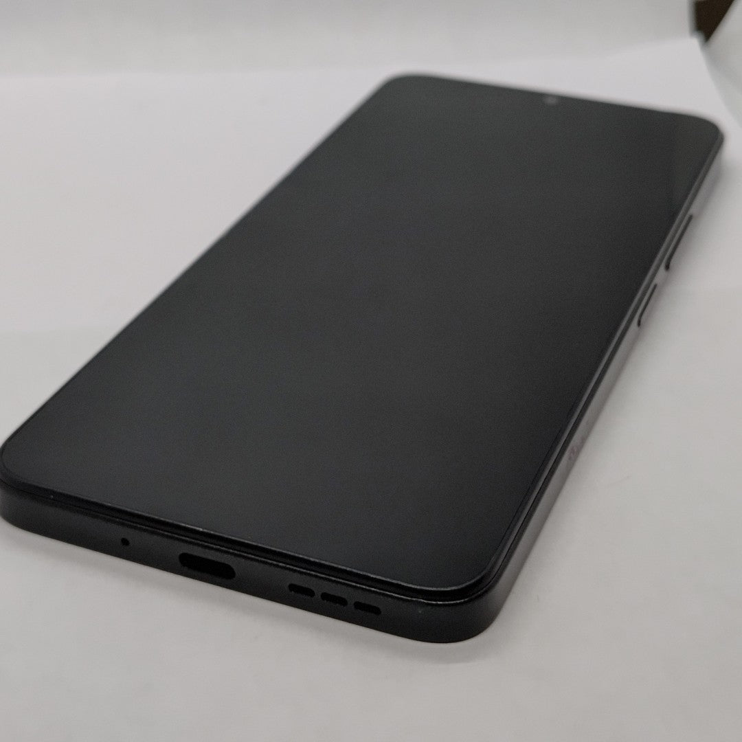 CELULAR XIAOMI REDMI 13C 23100RN82L (2023) 128 GB 4 GB RAM (SEMINUEVO)