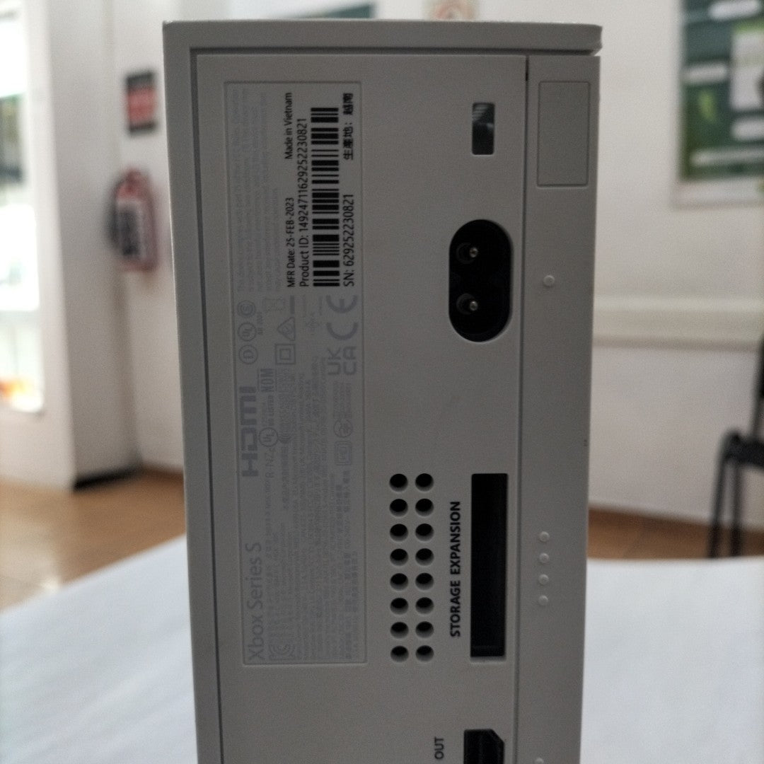 CONSOLA DE VIDEOJUEGO MICROSOFT XBOX SERIES S 512 GB SSD (SEMINUEVO)
