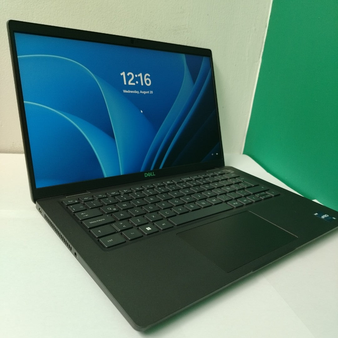 LAPTOP DELL LATITUDE 7430 (2022) 512 GB SSD 16 GB RAM (SEMINUEVO)