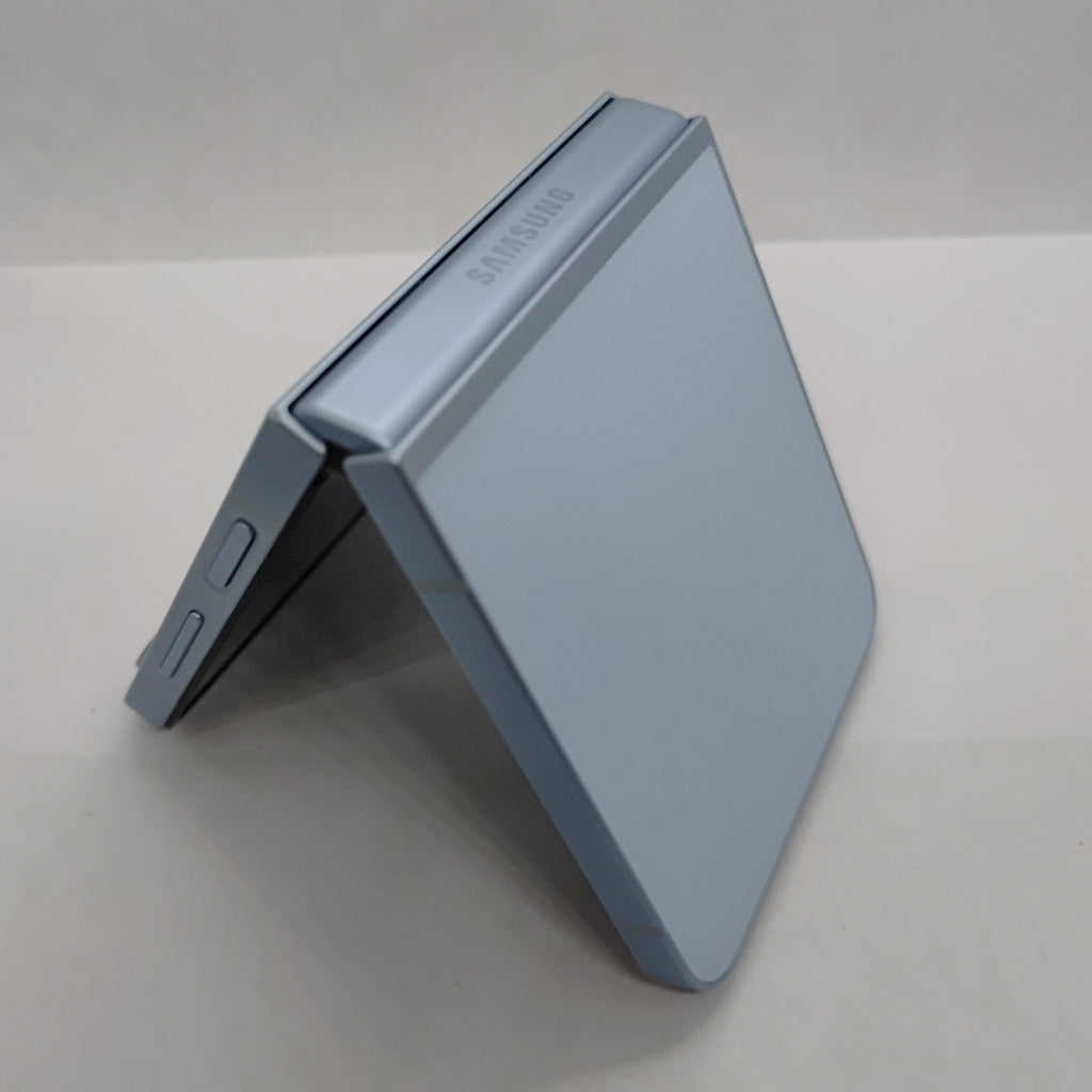 CELULAR SAMSUNG GALAXY Z FLIP6 SM-F741B (2024) 256 GB 12 GB RAM