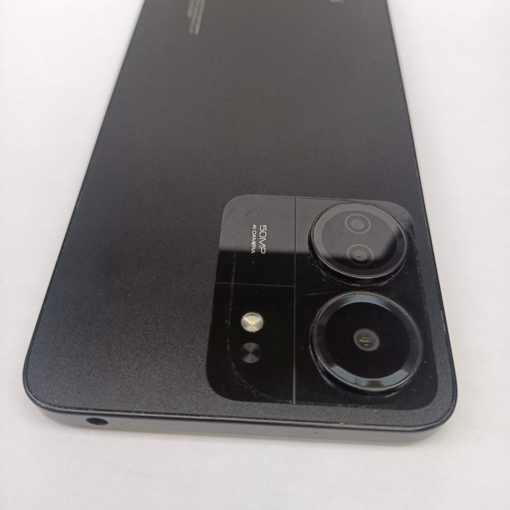 CELULAR XIAOMI REDMI 13C 23100RN82L (2023) 256 GB 8 GB RAM (SEMINUEVO)