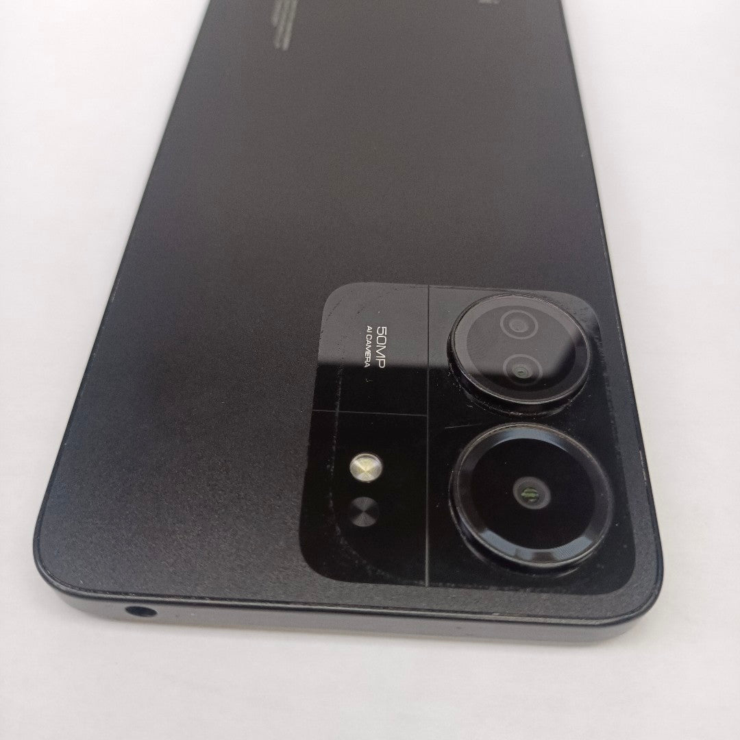 CELULAR XIAOMI REDMI 13C 23100RN82L (2023) 256 GB 8 GB RAM (SEMINUEVO)