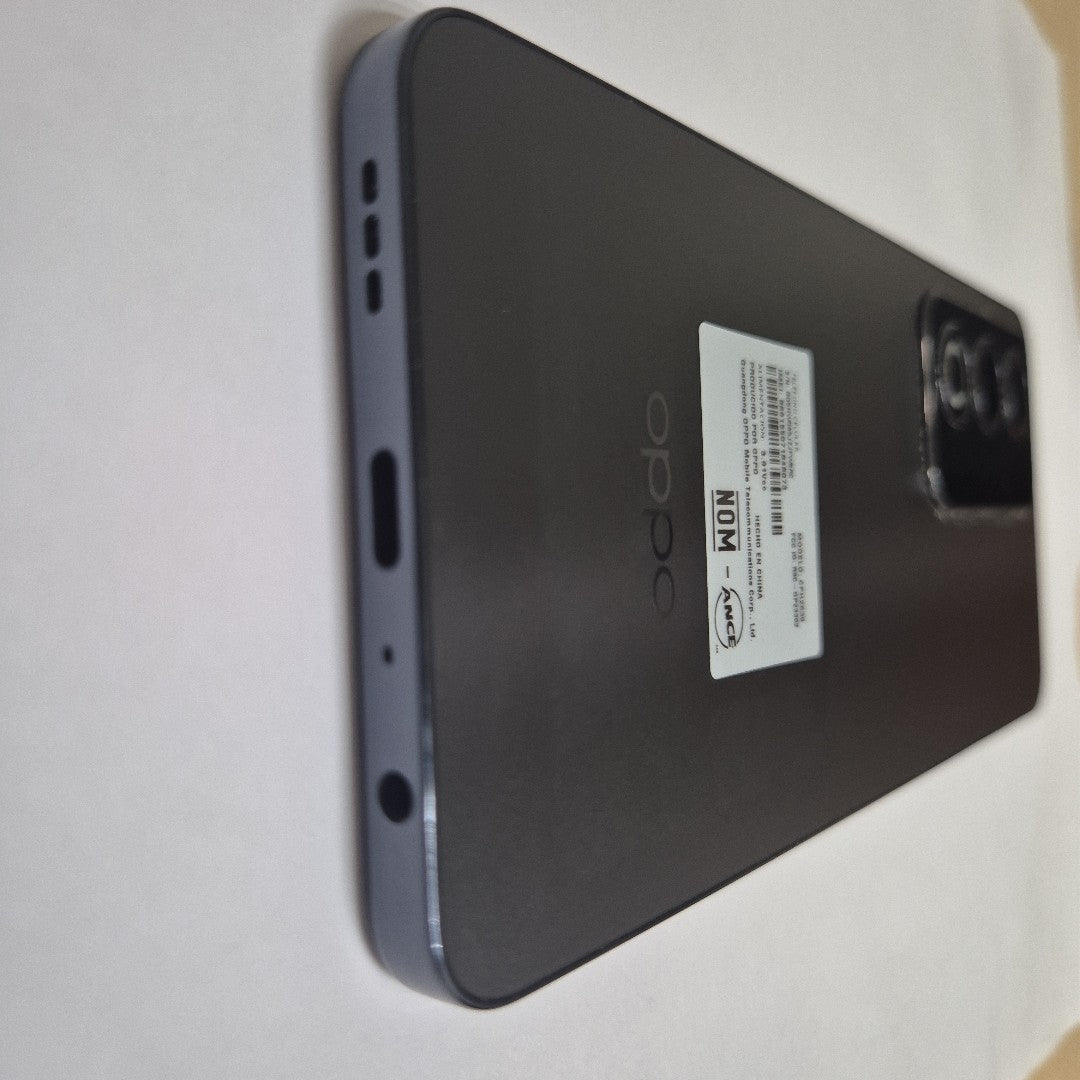 CELULAR OPPO  A80 5G CPH2639 (2024) 256 GB 8 GB RAM (SEMINUEVO)