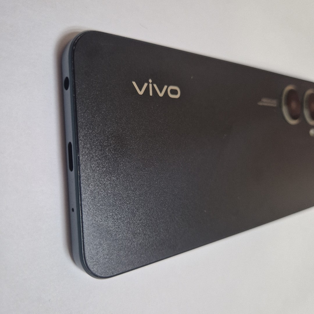 CELULAR VIVO Y03 V2332 (2024) 128 GB 4 GB RAM (SEMINUEVO)