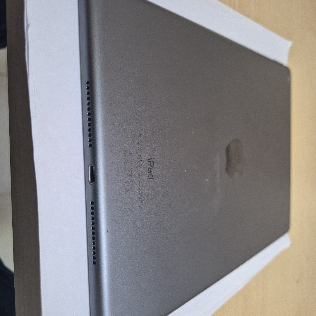 TABLETA APPLE IPAD 7 A2197 32 GB 3 GB RAM (SEMINUEVO)