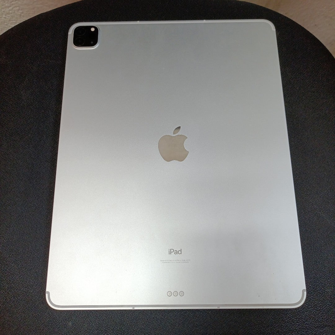 TABLETA APPLE IPAD PRO 5 12.9" A2379 2 TB 16 GB RAM (SEMINUEVO)
