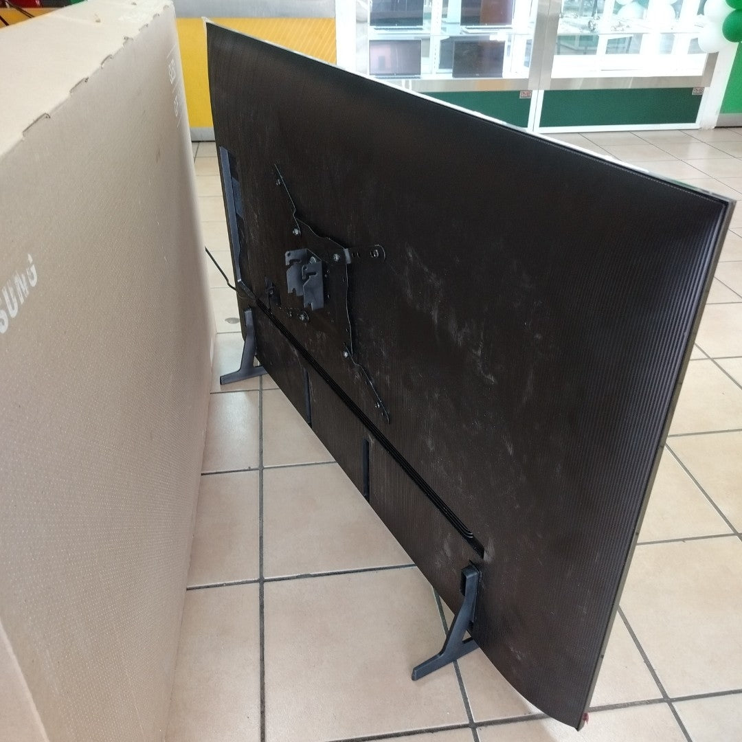 PANTALLA SAMSUNG QN65Q7FAAF (2025) 65" QLED 4K (SEMINUEVO)
