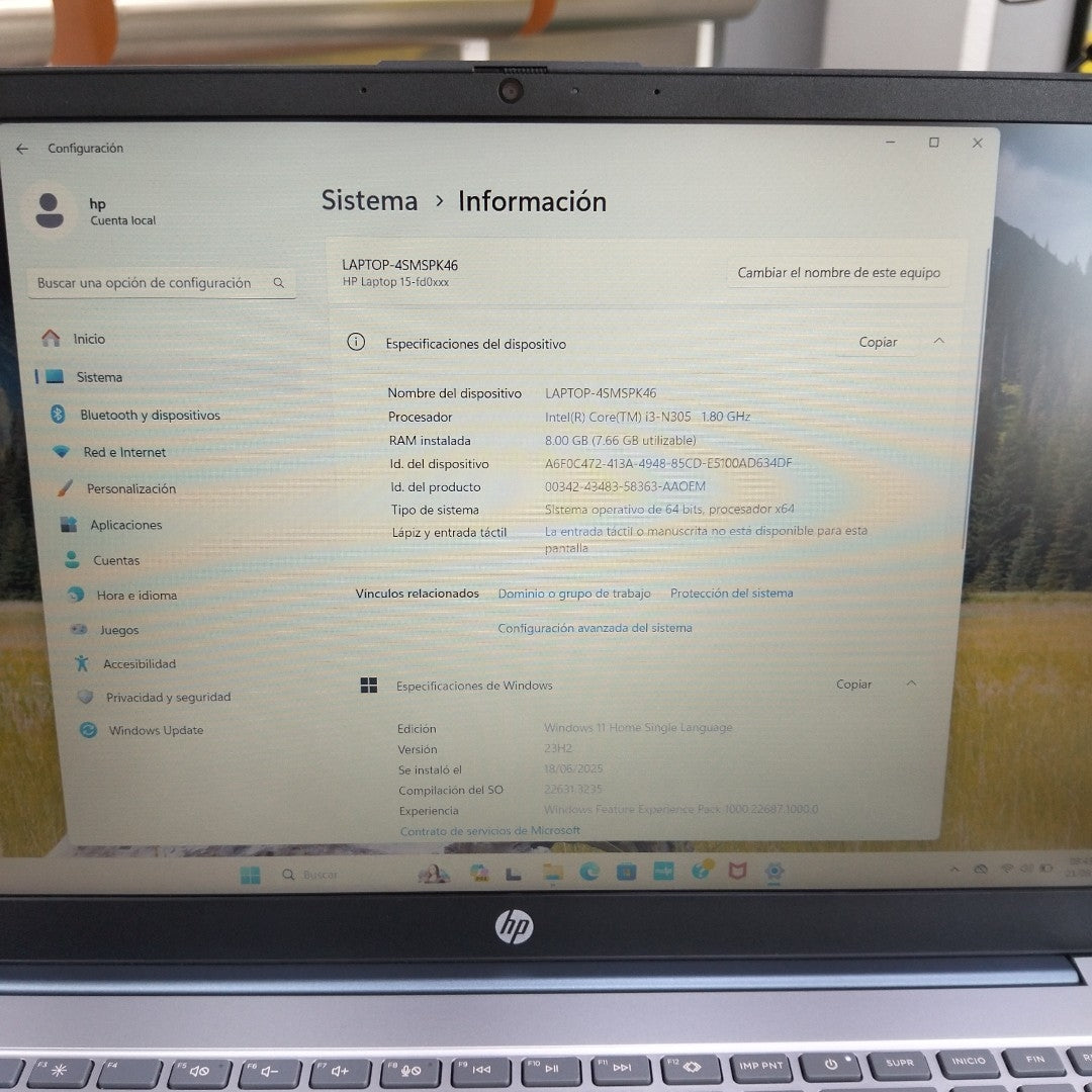 LAPTOP HP 15-FD0026LA (2024) 512 GB SSD 8 GB RAM (SEMINUEVO)