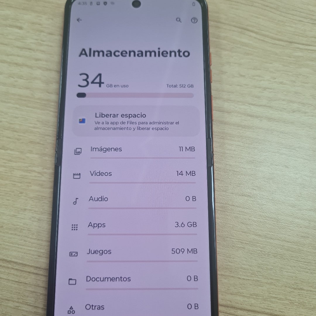 CELULAR MOTOROLA RAZR 50 5G XT2453-1 512 GB 12 GB RAM (SEMINUEVO)