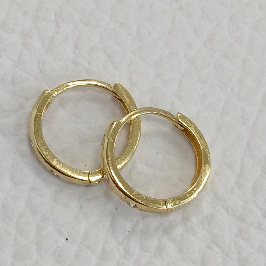 HUGGIES ORO 14K 1.3 (NUEVO)