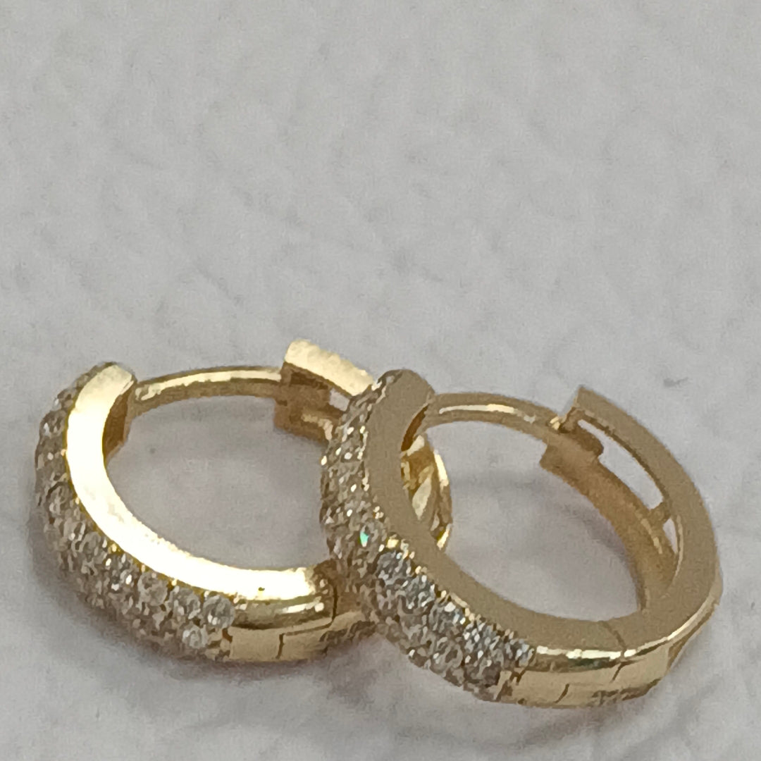 HUGGIES ORO 14K 2 (NUEVO)